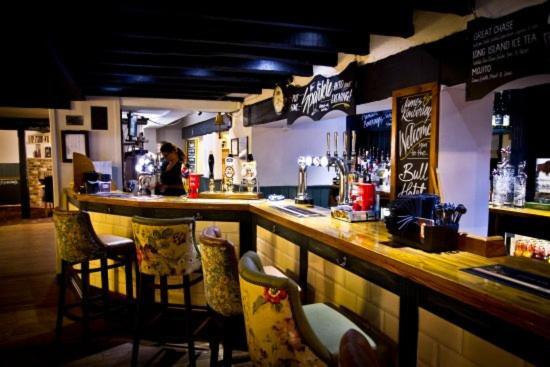 The Bull Hotel Downton  Eksteriør bilde